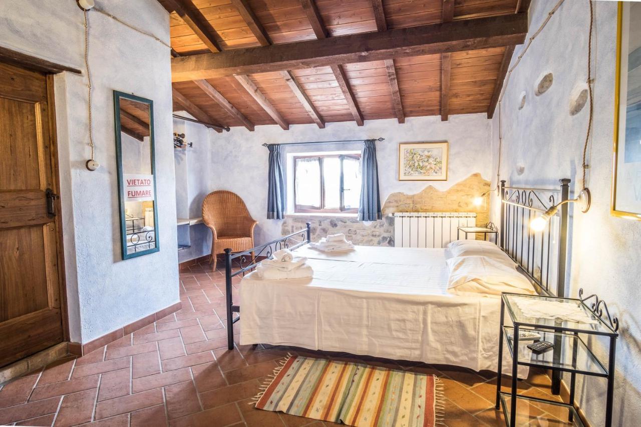 Agriturismo Goccia Di Luna Umbertide Luaran gambar