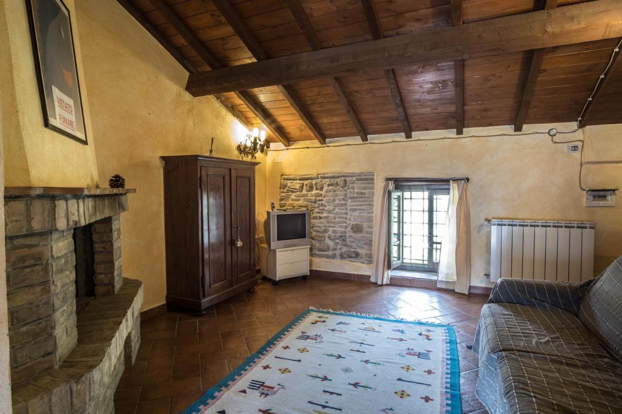 Agriturismo Goccia Di Luna Umbertide Luaran gambar